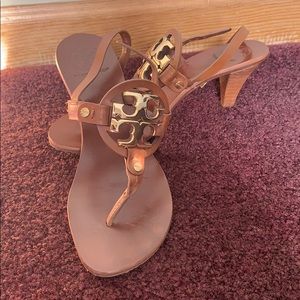 👠 Tory Burch Kitten Heel Sandals 👠